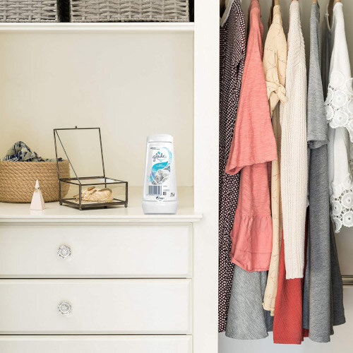 Glade Clean Linen Gel Air Freshener 313344 - In Use at Home
