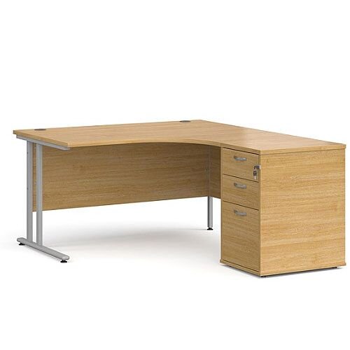 Maestro 25 SL right hand ergonomic desk 1400mm with silver cantilever frame and desk high pedestal - oak Maestro 25 SL right hand ergonomic desk 1400mm with silver cantilever frame and desk high pedestal - oak