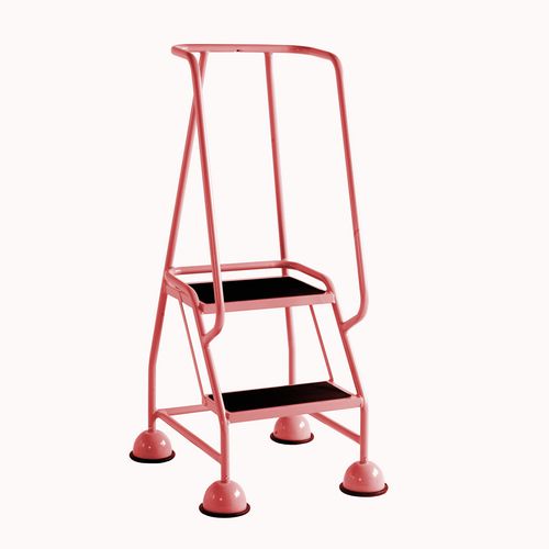 2 Tread Spring Loaded Step Full Handrail Anti-Slip Treads Red - Hunt ...
