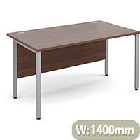 Maestro 25 SL straight desk 1400mm x 800mm - silver H-Frame, walnut top