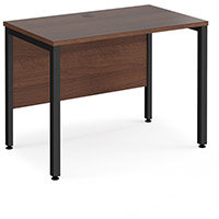 Maestro 25 Straight Desk 1000Mm X 600Mm - Black Bench Leg Frame, Walnut Top